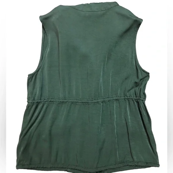 Army Green Olive Utility Vest by entro - Picture 4 of 9